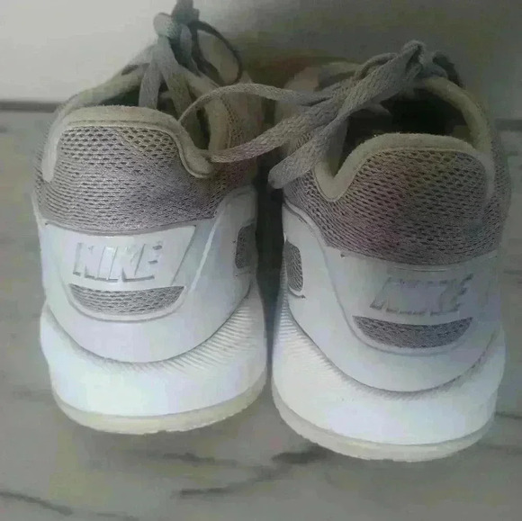 Nike Womens Atmosphere Gray LD Runner Shoe 8.5 - Picture 4 of 14
